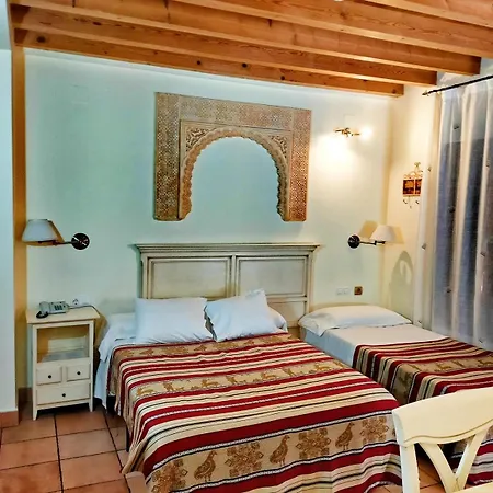 Abadia Ξενοδοχείο 2*