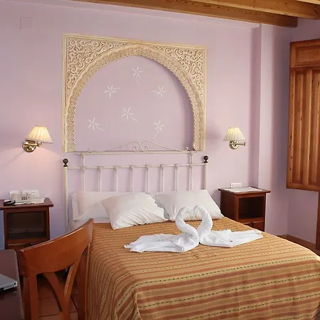 Hotel Abadía 2*