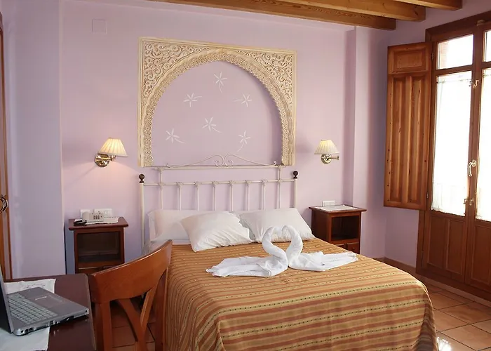 酒店 阿巴迪亚酒店 2*