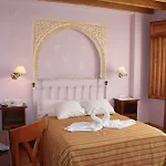Hotell Abadia 2*
