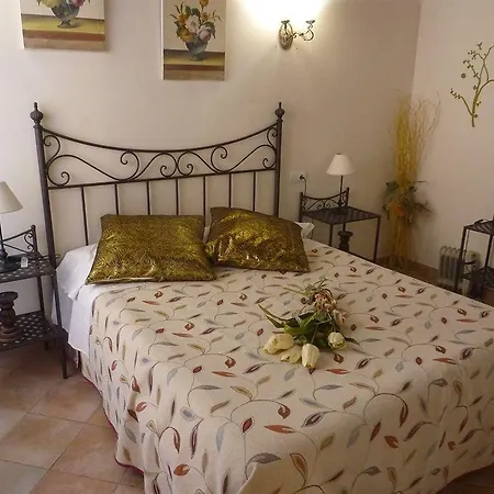 Abadia Hotel 2*